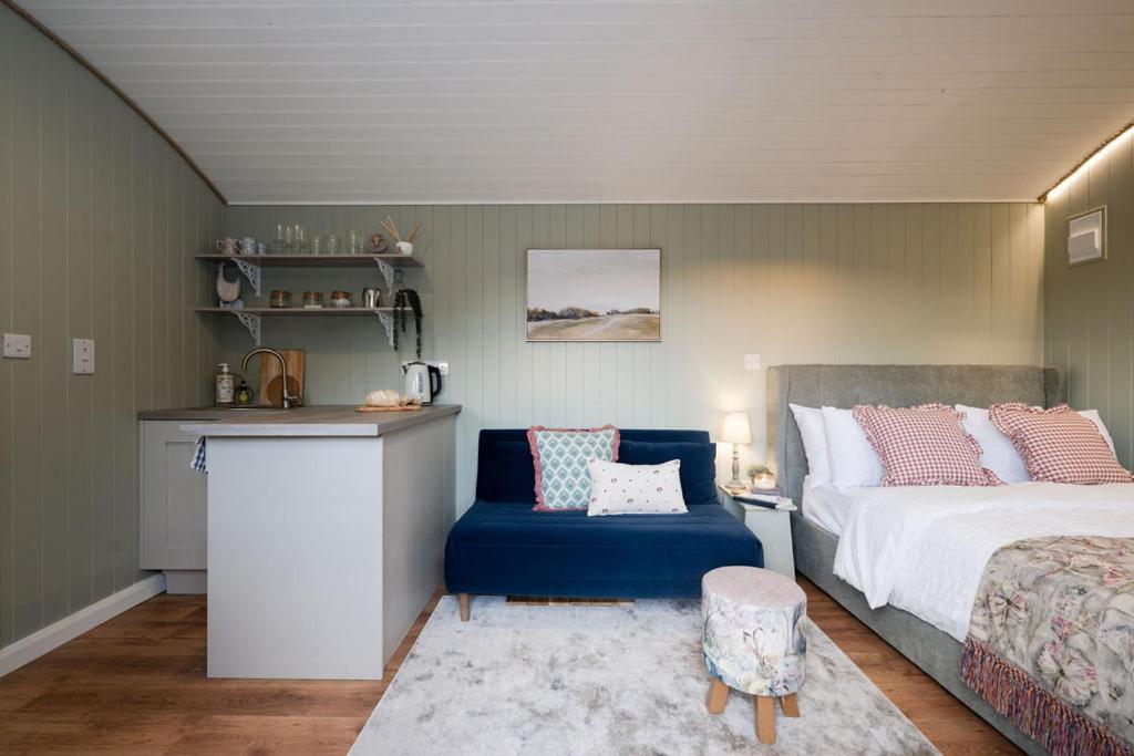 מגהרפלט Barfield Shepherds Hut מראה חיצוני תמונה